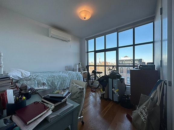 5th image of 1040 Dean St APT 408