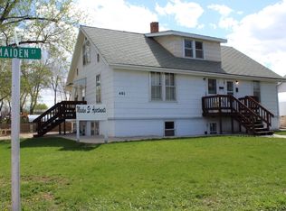 401 Maiden St APT 3, Thermopolis, WY 82443