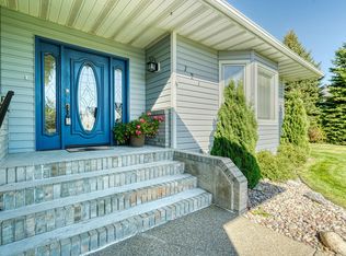 121 River View Dr, Kalispell, MT 59901