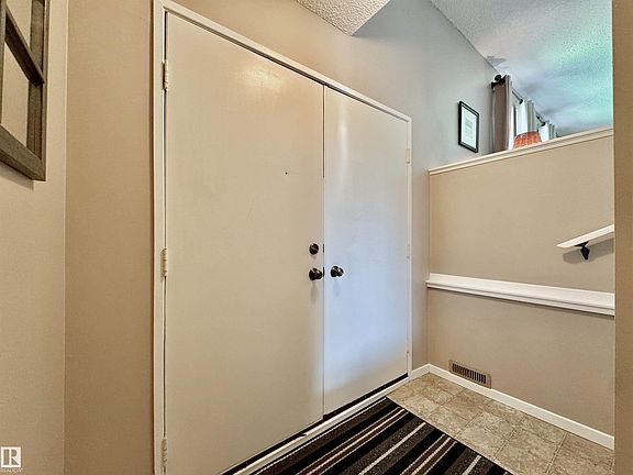 4th image of 83 Garland Cres