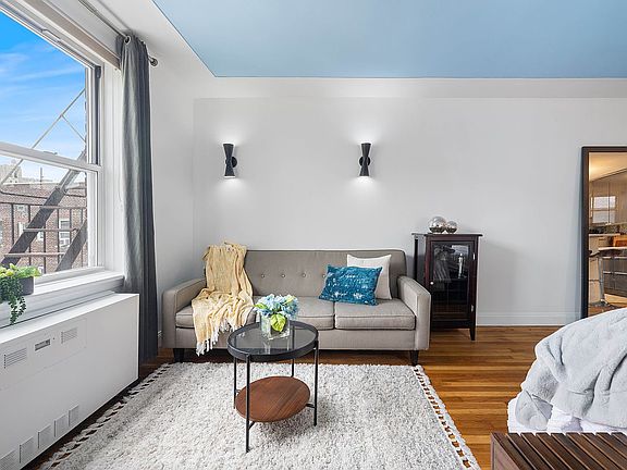 2nd image of 153 Bennett Ave APT 6-H
