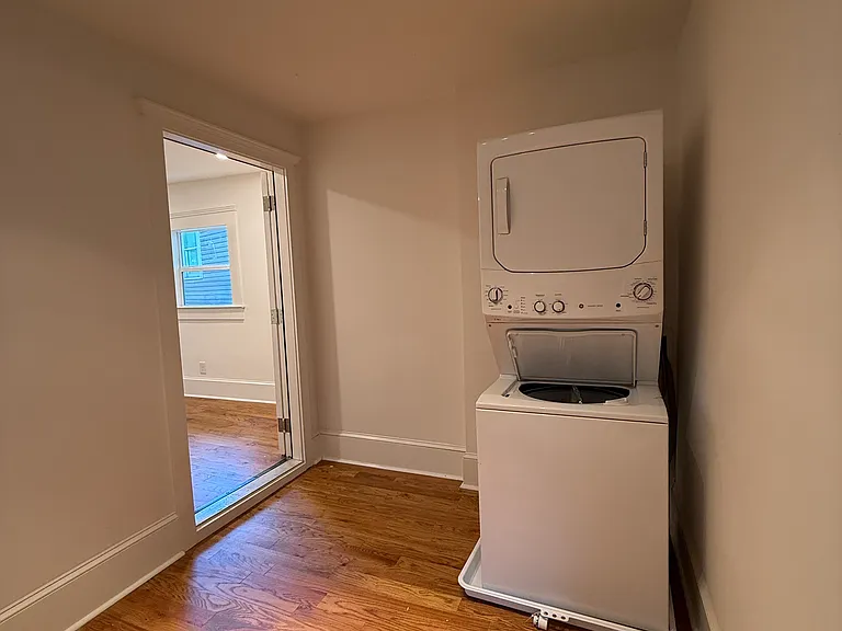603 Willard Ave SW #B — Photo 10