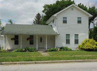 118 S Adrian St, Lyons, OH