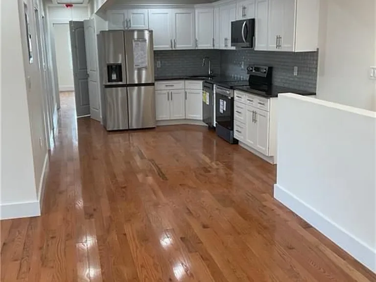 2808 Dewey Ave #2 — Photo 11