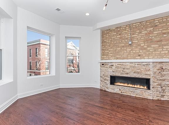 3rd image of 2519 W Cortez St #2