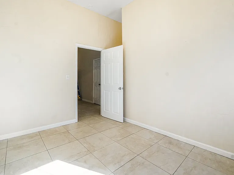 33140 Olive St — Photo 25