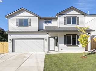 907 Olson Pl, Cottage Grove, OR 97424