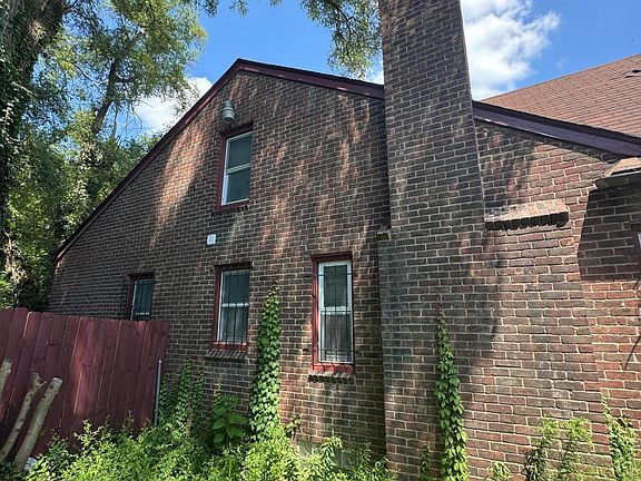 4th image of 15819 Minock St