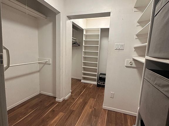3rd image of 2137 Fleur De Lis Ct #2137