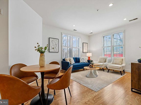 4th image of 1800 Wilson Blvd Unit 227