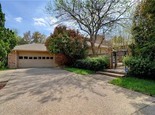 2012 Taxco Rd, Fort Worth, TX 76116