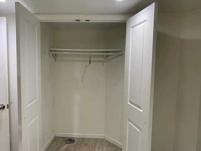 closet of bedroom 1