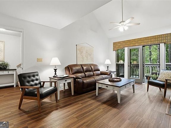 5th image of 236 Chestnut Rise Trl #477