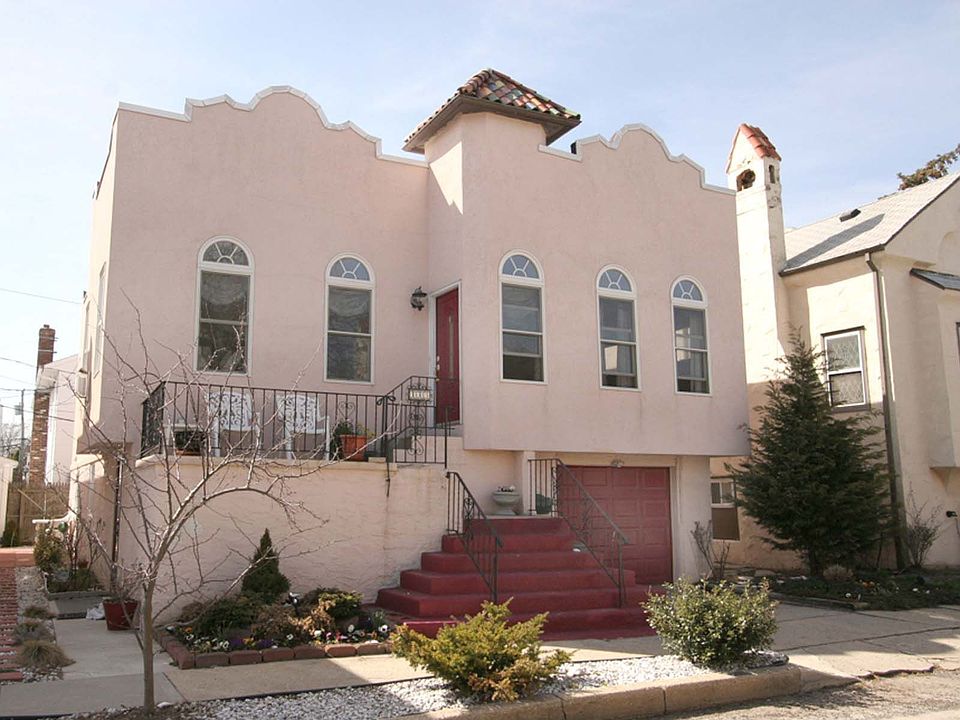 145 Mitchell Ave.