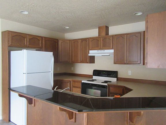5th image of 1257 N Forsythia Cir