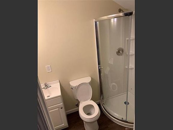 4th image of 338 Wyoming St #338