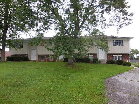 3rd image of 464 Schenkel Ln #468