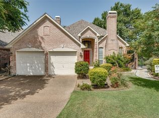 1427 Waterside Dr, Dallas, TX 75218