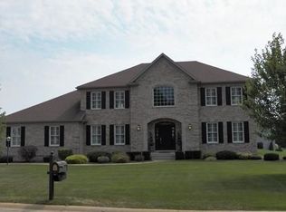 50950 Northbrook Dr, Granger, IN 46530