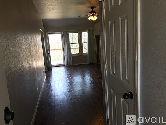 5th image of 29 Kirkcolm Dr