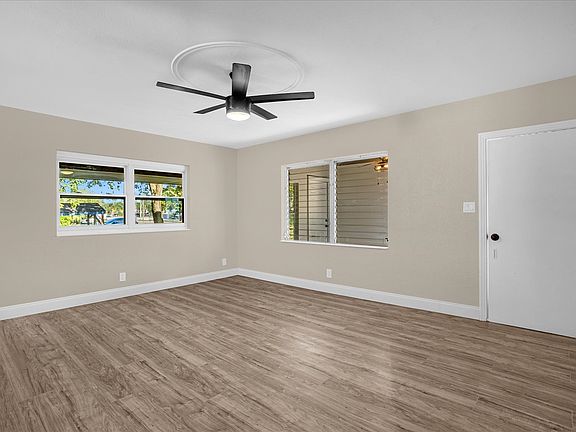5th image of 1008 10th St