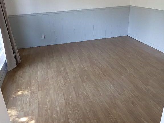 5th image of 3306 Shady Hill Dr