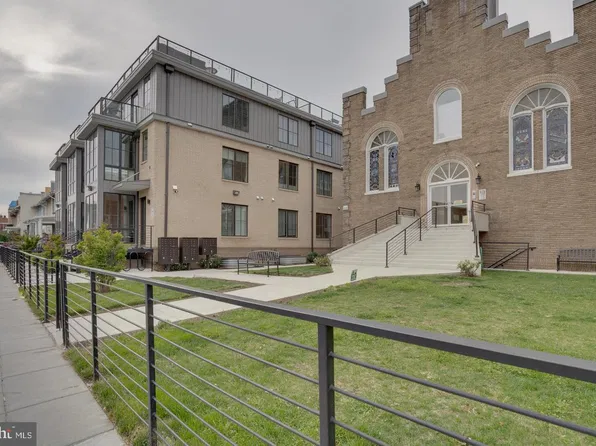 625 Park Rd NW #109, Washington, DC 20010