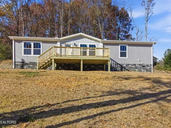 360 Tanasi Dr, Newport, TN 37821