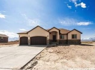 808 E Rodeo Dr, Grantsville, UT 84029