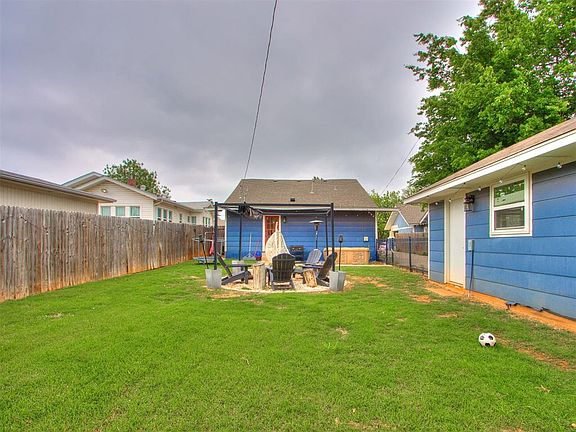 5th image of 536 NW 31st St