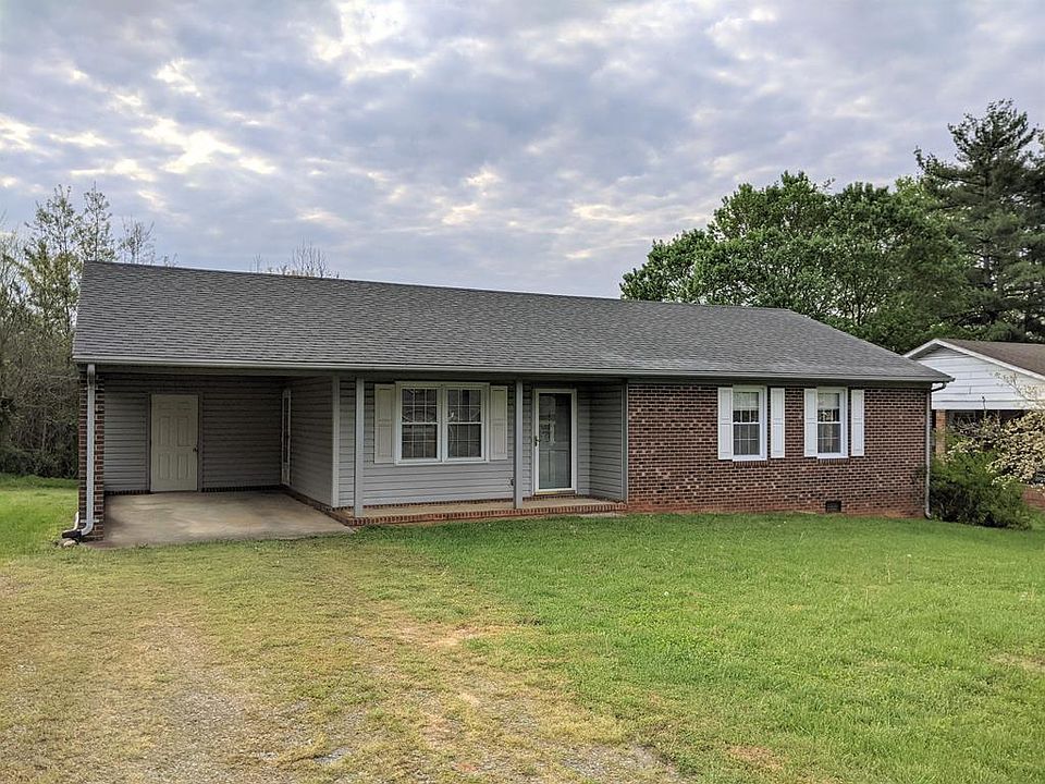 1st image of 419 Valley Dr