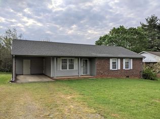 419 Valley Dr, South Boston, VA 24592