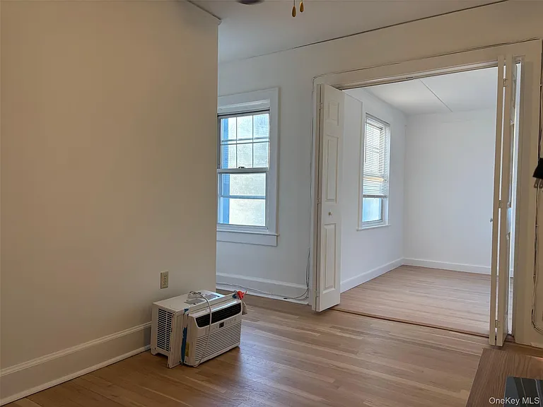 82 Putnam Ave — Photo 24
