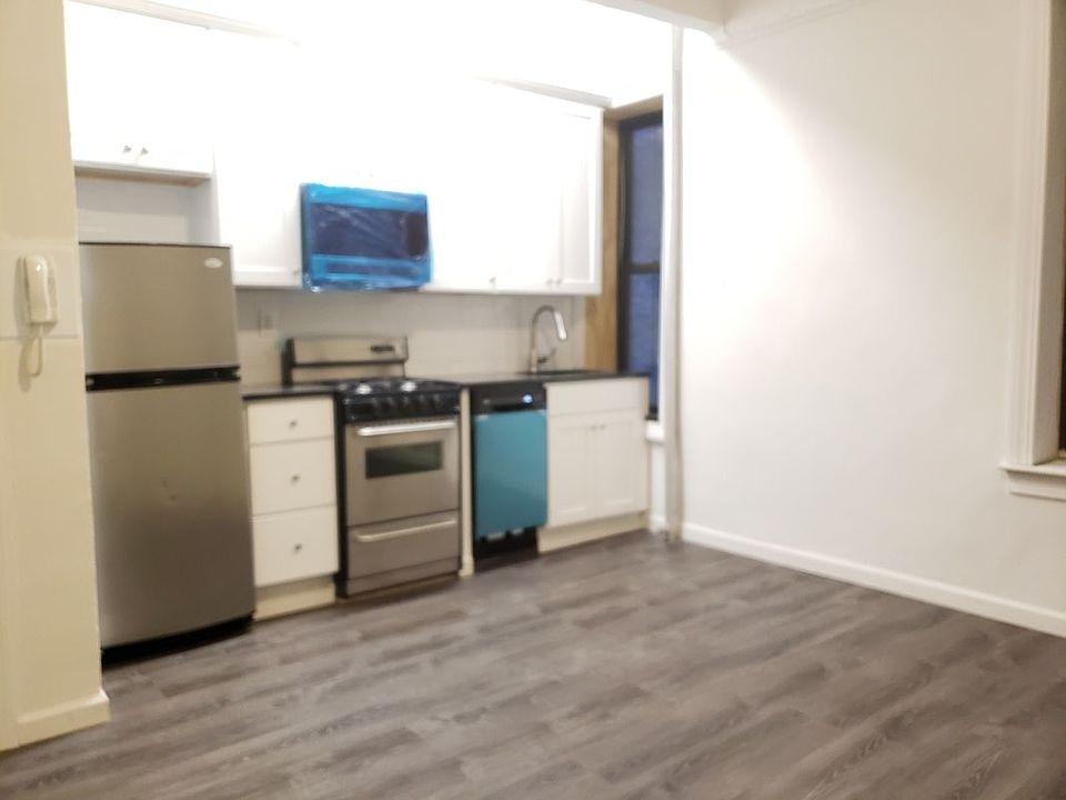 1st image of 229 W 105th St APT 7