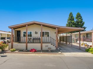 102 Cantabrook St, Sacramento, CA 95828