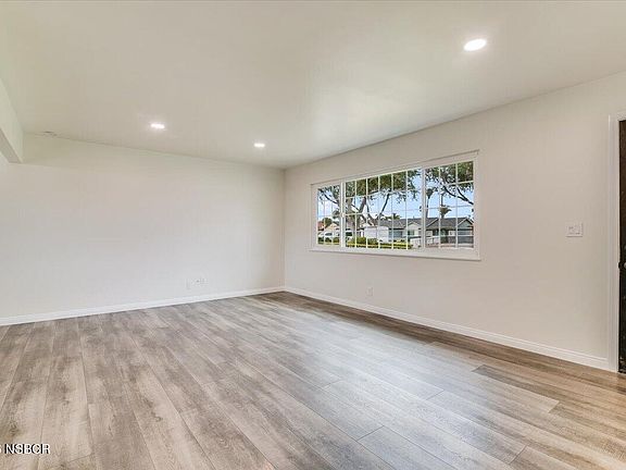 5th image of 1017 N Daisy St
