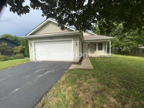 1229 Jericho Rd, Aurora, IL 60506