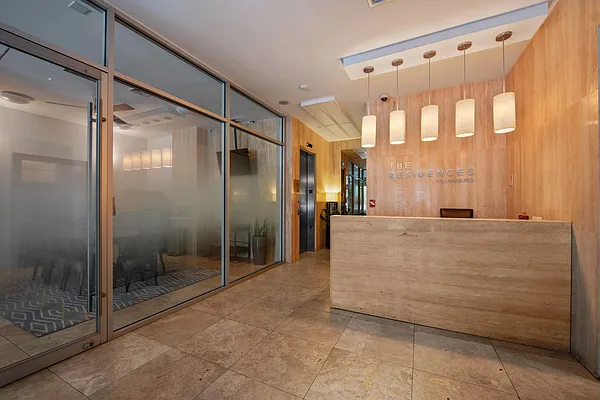 Rented by Compass | media 27