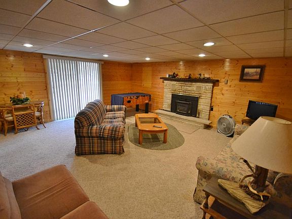 4th image of 2678 Mary Anne Dr