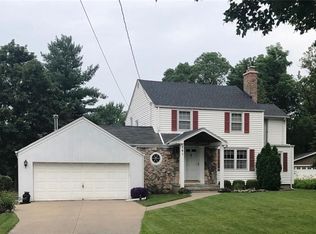 741 Hillview Ct, Lewiston, NY 14092