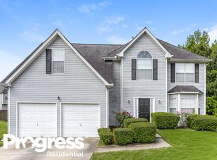 1261 Pebble Beach Ln, Hampton, GA 30228