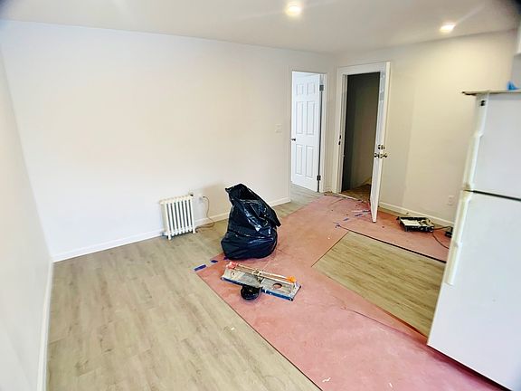5th image of 20-51 33rd St #2F