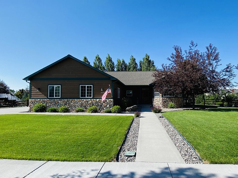 1st image of 309 Coral Dr