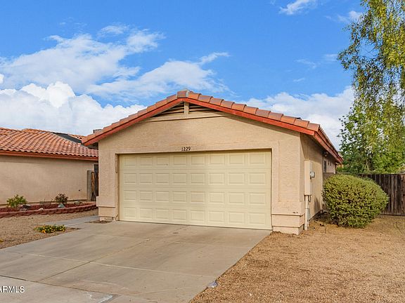 4th image of 4545 N 67TH Avenue #1229