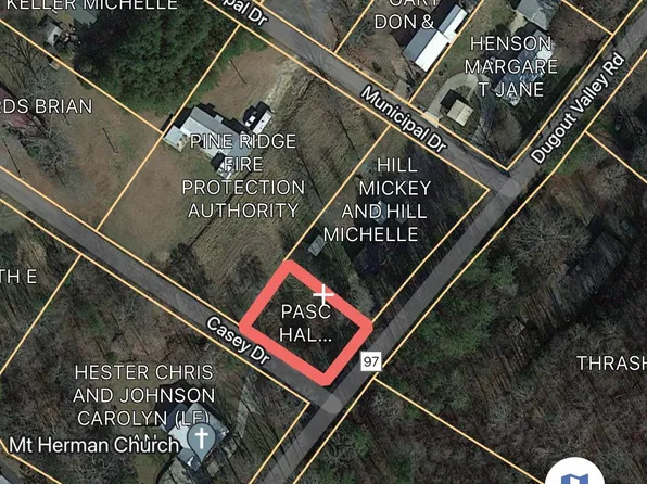 205 Dugout Valley Rd, Fort Payne, AL 35968