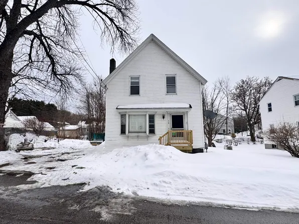 38 Belair Street, Manchester, NH 03103-7302