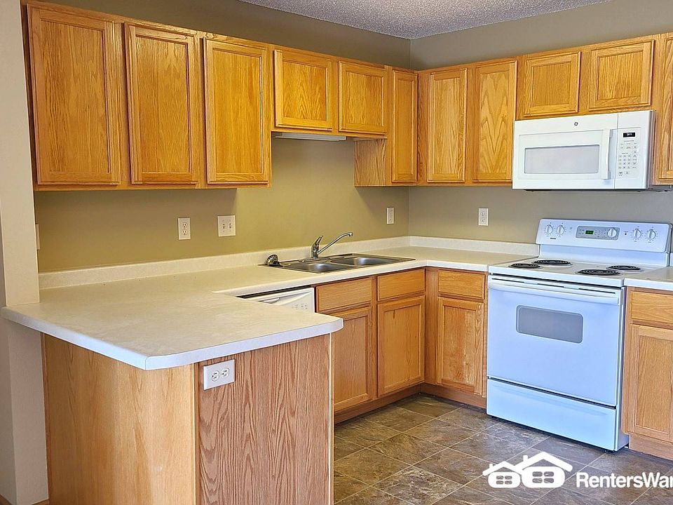 1st image of 1321 Lake Dr W APT 301