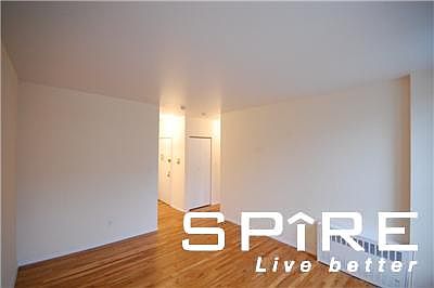 4th image of 953 Amsterdam Ave APT 2b