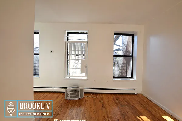 Rented by null | media 5