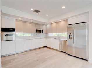 816 84th St #2, Miami Beach, FL 33141